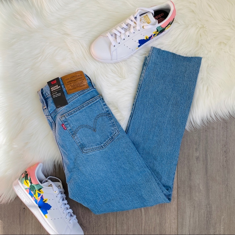 NWT Levi’s Wedgie Fit Straight Jeans